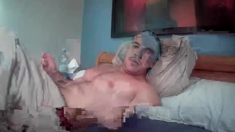 Snapshot of muscleshow00 chatting on 03/05/25, 07:38 muscleshow00 online show from 03/05/25, 07:38