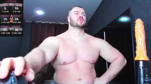 Snapshot of muscularjohnforu chatting on 03/06/25, 08:41 click icon for peach  online show from 03/06/25, 08:41