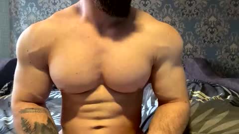 Snapshot of muscularjuggler chatting on 09/22/25, 02:13 muscularjuggler online show from 09/22/25, 02:13