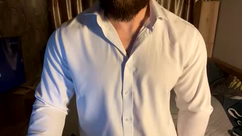 Snapshot of muscularjuggler chatting on 03/25/26, 04:13 muscularjuggler online show from 03/25/26, 04:13