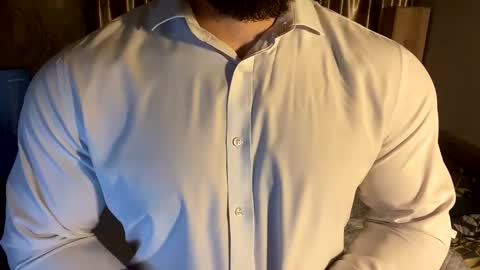Snapshot of muscularjuggler chatting on 03/26/26, 04:34 muscularjuggler online show from 03/26/26, 04:34