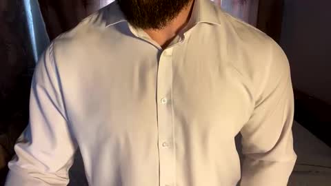 Snapshot of muscularjuggler chatting on 04/09/26, 02:00 muscularjuggler online show from 04/09/26, 02:00