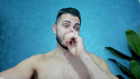 muscularmaster onlyfans online show from 02/17/25, 10:03