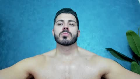 muscularmaster onlyfans online show from 02/24/25, 10:37