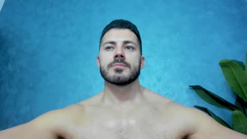 muscularmaster onlyfans online show from 03/12/25, 10:28