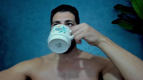 muscularmaster onlyfans online show from 10/05/25, 09:02