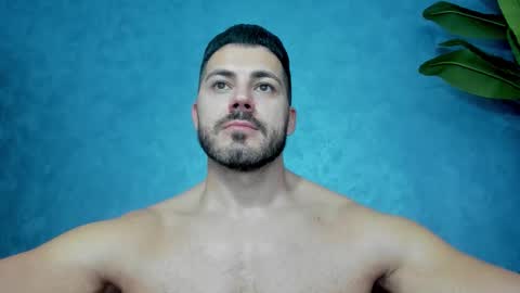 muscularmaster onlyfans online show from 10/15/25, 09:26