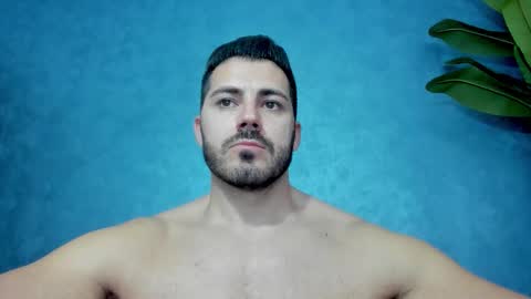 muscularmaster onlyfans online show from 10/22/25, 09:42