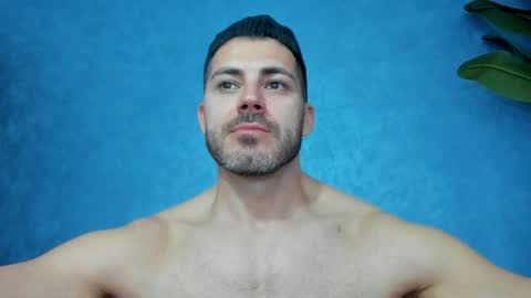 muscularmaster onlyfans online show from 04/14/26, 10:16