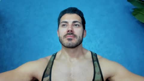 muscularmaster onlyfans online show from 05/05/26, 10:07