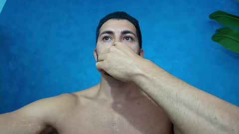 Snapshot of muscularmaster chatting on 07/10/26, 09:12 muscularmaster onlyfans online show from 07/10/26, 09:12