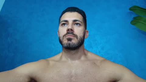 Snapshot of muscularmaster chatting on 07/22/26, 09:17 muscularmaster onlyfans online show from 07/22/26, 09:17