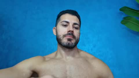 Snapshot of muscularmaster chatting on 07/23/26, 11:24 muscularmaster onlyfans online show from 07/23/26, 11:24