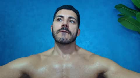 Snapshot of muscularmaster chatting on 07/27/26, 09:11 muscularmaster onlyfans online show from 07/27/26, 09:11