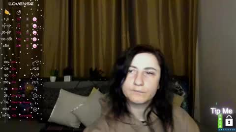 Jenya online show from 12/14/25, 06:41