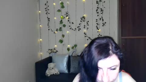 Snapshot of muse_kity_jeneva chatting on 06/05/26, 06:35 Jeneva online show from 06/05/26, 06:35