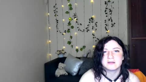 Snapshot of muse_kity_jeneva chatting on 06/10/26, 06:40 Jeneva online show from 06/10/26, 06:40