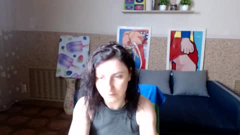 Snapshot of muse_kity_jeneva chatting on 07/12/26, 05:20 Jeneva online show from 07/12/26, 05:20