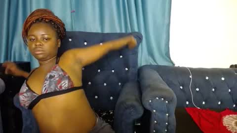 Milly online show from 02/08/26, 01:42