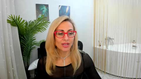 Diana online show from 02/24/25, 05:53