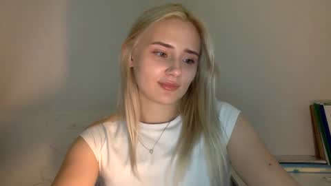 Snapshot of musescorner chatting on 12/02/25, 05:08 musescorner online show from 12/02/25, 05:08