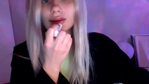 musescorner online show from 05/24/26, 04:45