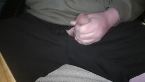 mushroomtip0202 online show from 12/03/25, 06:10