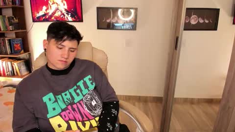 VALENTINA Luna  online show from 12/19/25, 03:46