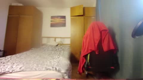 Snapshot of muslejoker chatting on 12/17/24, 12:33 musle joker online show from 12/17/24, 12:33