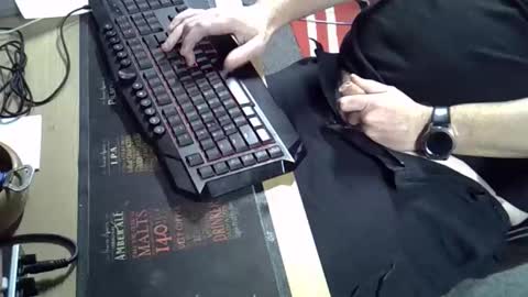 Snapshot of muso44 chatting on 09/09/25, 07:41 Muso online show from 09/09/25, 07:41