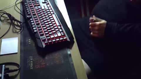 Snapshot of muso44 chatting on 09/12/25, 09:15 Muso online show from 09/12/25, 09:15