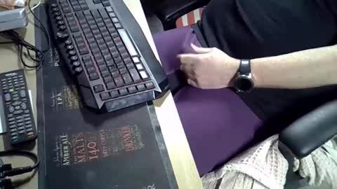 Snapshot of muso44 chatting on 09/24/25, 11:30 Muso online show from 09/24/25, 11:30