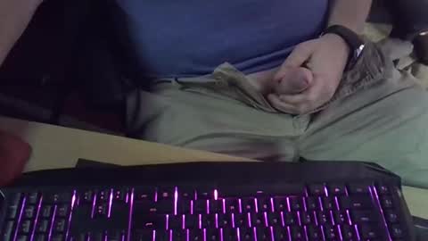 Snapshot of muso44 chatting on 10/12/25, 05:17 Muso online show from 10/12/25, 05:17