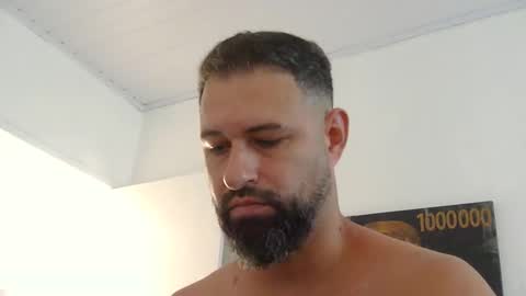 Snapshot of musosc chatting on 04/18/26, 12:31 musosc online show from 04/18/26, 12:31