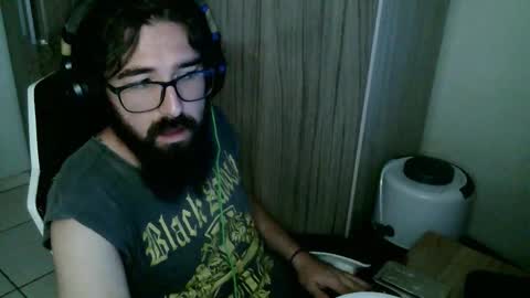 mustacheraider online show from 02/03/26, 01:16