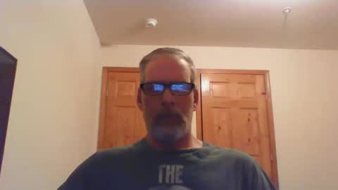 Snapshot of mustang_daddy chatting on 02/04/25, 09:17 307MountainMan online show from 02/04/25, 09:17