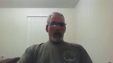 Snapshot of mustang_daddy chatting on 09/11/25, 10:59 307MountainMan online show from 09/11/25, 10:59