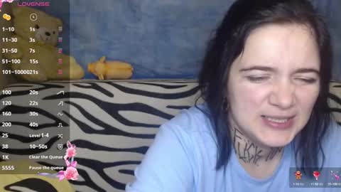 Snapshot of mustardgirl chatting on 12/20/24, 11:47 ZZ TOP online show from 12/20/24, 11:47