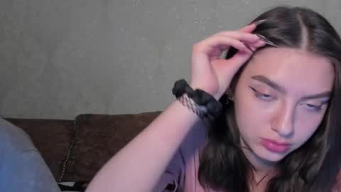 HEY online show from 09/26/25, 03:49