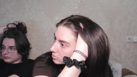 cute couple online show from 03/26/26, 08:03