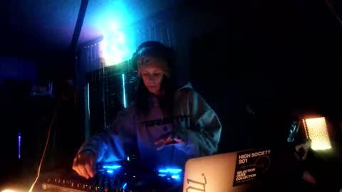 ghost mantis online show from 01/14/26, 02:55