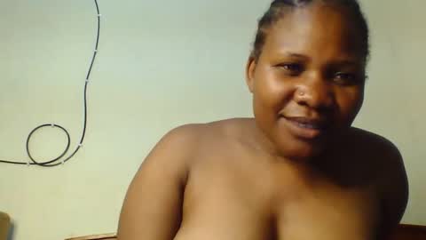Snapshot of mwekas568403 chatting on 12/18/24, 02:53 mwekas568403 online show from 12/18/24, 02:53