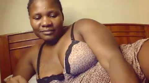 Snapshot of mwekas568403 chatting on 10/02/25, 04:25 mwekas568403 online show from 10/02/25, 04:25