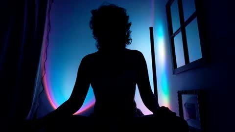 Snapshot of mx_anouk_divine chatting on 10/12/25, 04:33 Mx. Anouk Divine online show from 10/12/25, 04:33