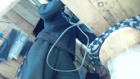 Snapshot of mxdnxss chatting on 10/16/25, 12:39 Maty online show from 10/16/25, 12:39