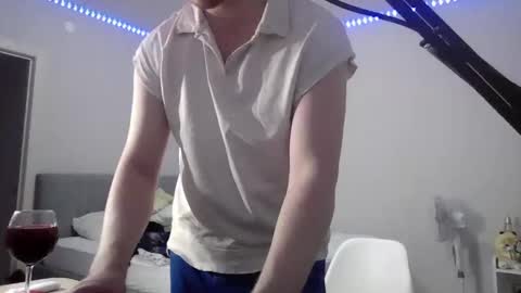 Snapshot of mxmplay chatting on 05/25/26, 06:47 alexplay online show from 05/25/26, 06:47