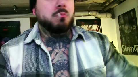 Snapshot of mxwbm chatting on 02/17/25, 06:31 mxwbm online show from 02/17/25, 06:31