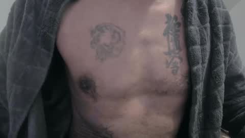 Snapshot of my432687 chatting on 03/08/25, 12:00 my432687 online show from 03/08/25, 12:00