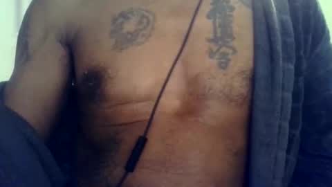 Snapshot of my432687 chatting on 11/10/25, 10:20 my432687 online show from 11/10/25, 10:20