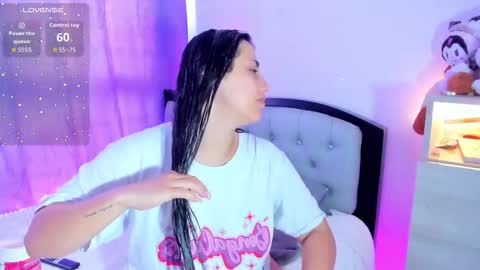 my_aleja_ online show from 02/08/26, 01:14